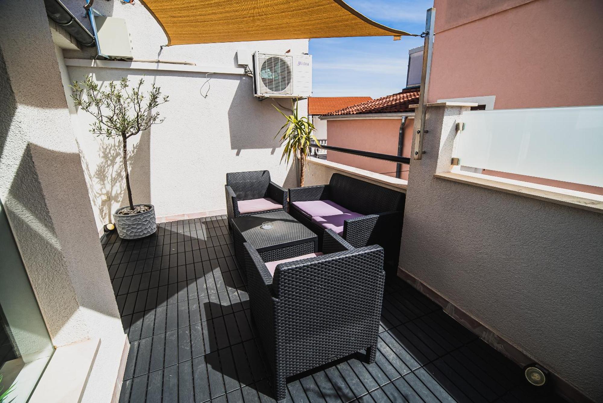 Downtown Park Apartments With Balcony Vodice Habitación foto